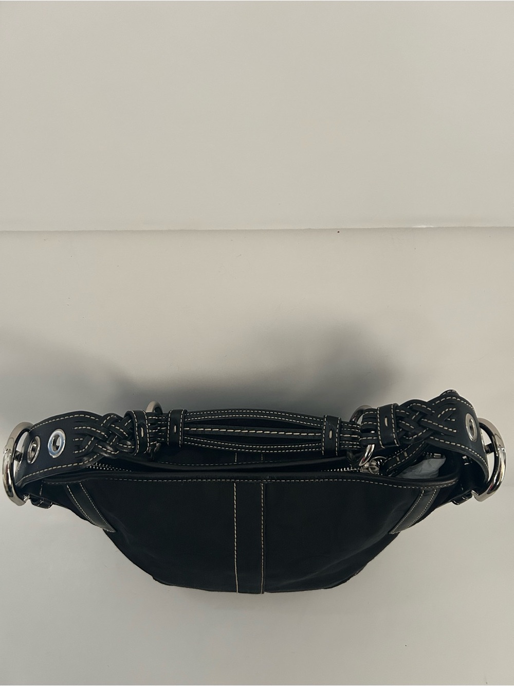 Coach Black Soho/Hampton Signature C Hobo Half Moon Bag Y2K - Picture 4 of 11